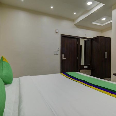 Treebo Trend Kanha Shree Indore Extérieur photo